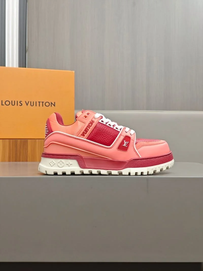 Effortless Louis Vuitton Trainer Sneaker 32571