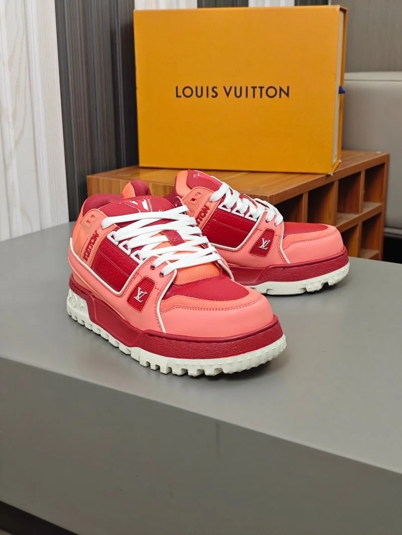Effortless Louis Vuitton Trainer Sneaker 32571