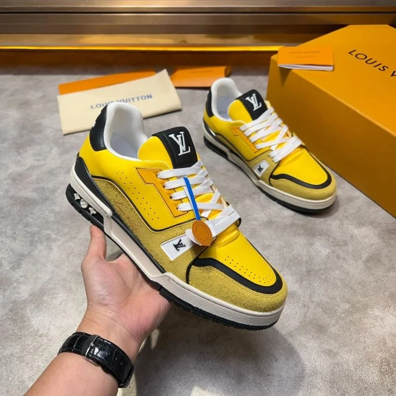 Louis Vuitton Trainer Sneaker Thermal 32568