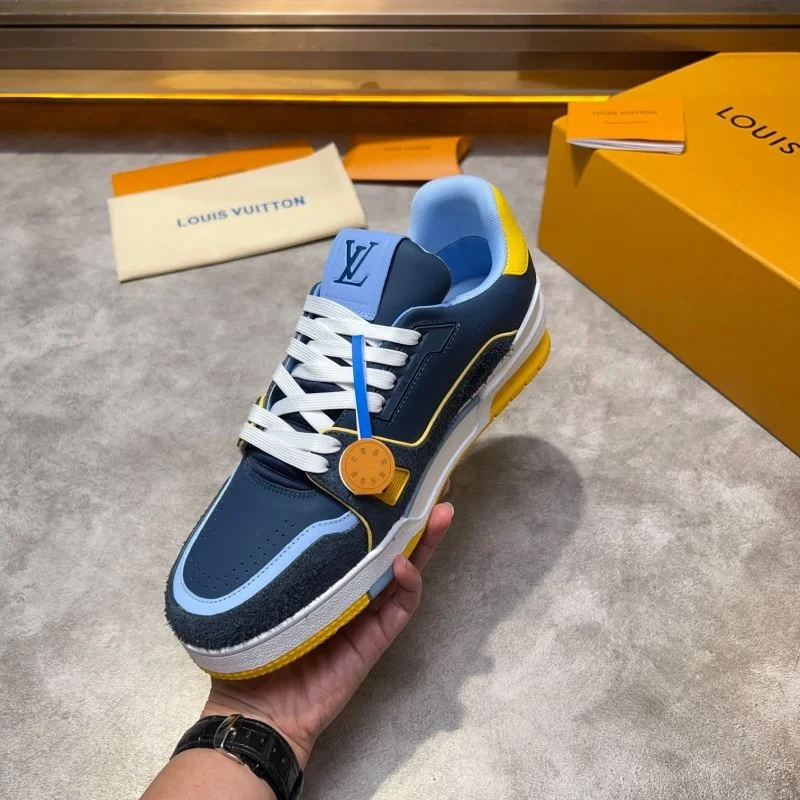 Louis Vuitton Trainer Sneaker EasyCare 32558