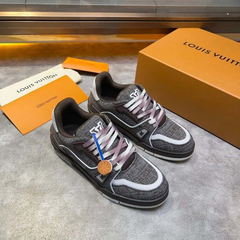 Louis Vuitton Trainer Sneaker Affordable 32562