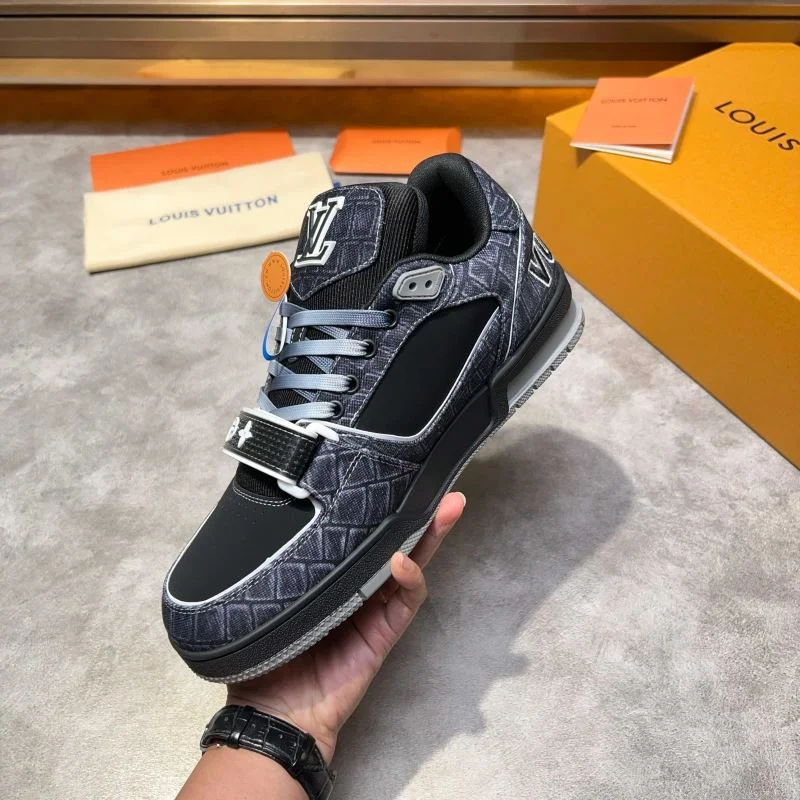 Louis Vuitton Trainer Sneaker BestValue 32557