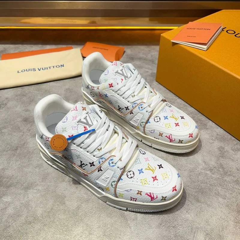 Louis Vuitton Trainer Sneaker Upgraded 32552