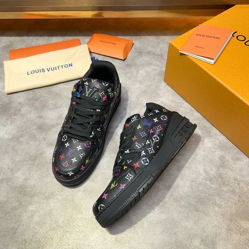 Louis Vuitton Trainer Sneaker MoistureWicking 32548