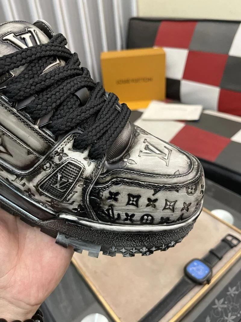 Louis Vuitton Trainer Sneaker Packable 32544