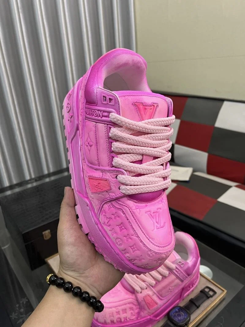 Louis Vuitton Trainer Sneaker ZipUp 32555