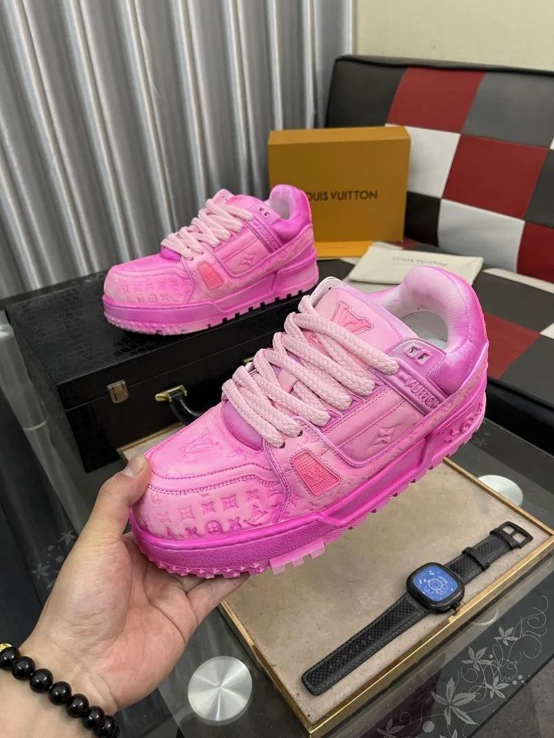 Louis Vuitton Trainer Sneaker ZipUp 32555