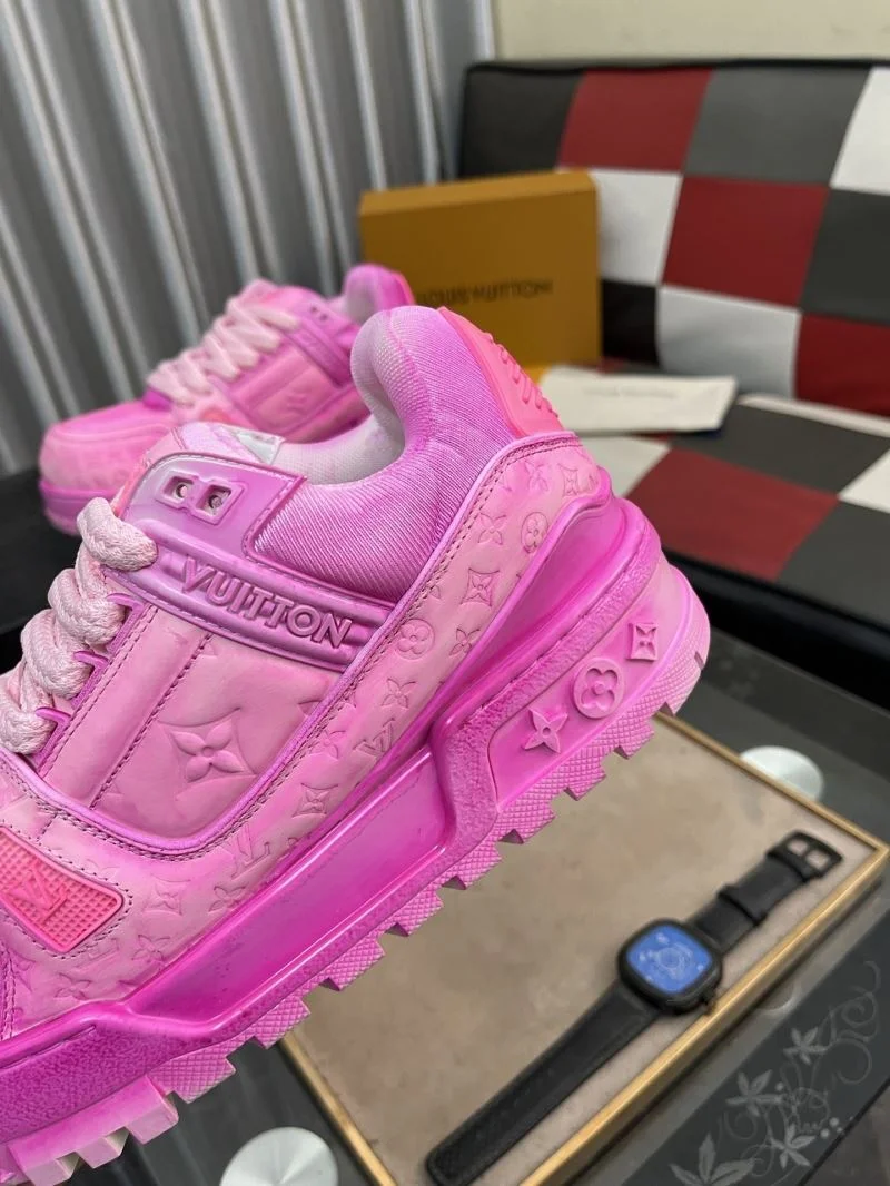 Louis Vuitton Trainer Sneaker ZipUp 32555
