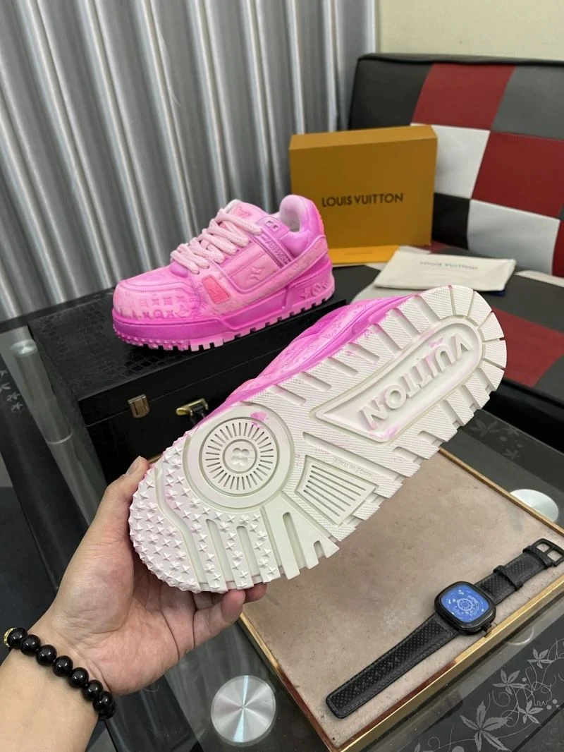 Louis Vuitton Trainer Sneaker ZipUp 32555