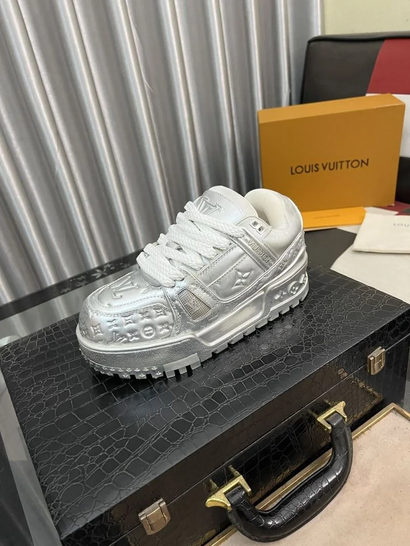 Louis Vuitton Trainer Sneaker WeatherProof 32551