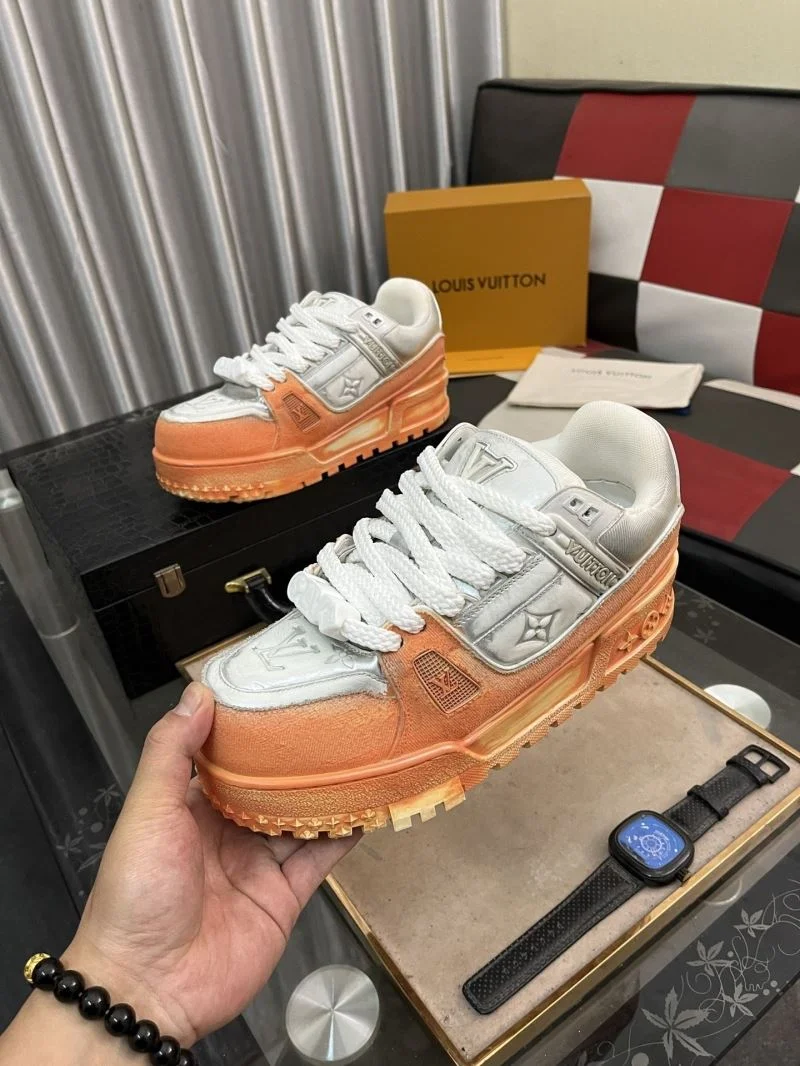 Louis Vuitton Trainer Sneaker Premium 32537