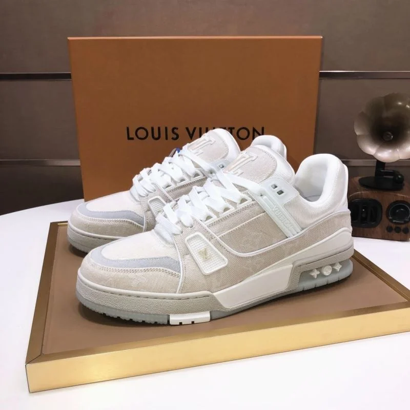 SoftTouch Louis Vuitton Trainer Sneaker 32541