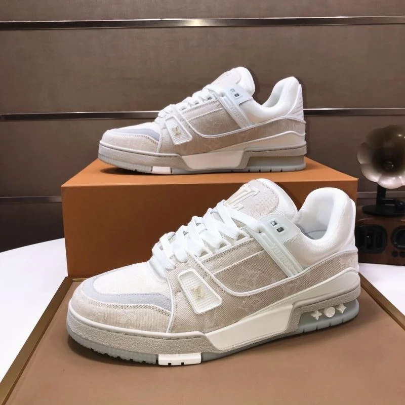 SoftTouch Louis Vuitton Trainer Sneaker 32541