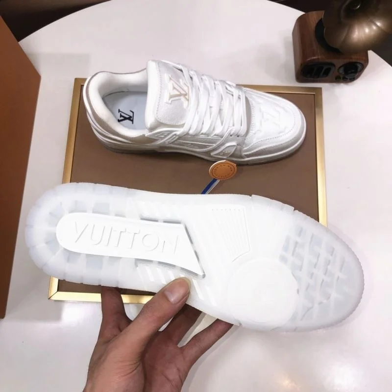 Upgraded Louis Vuitton Trainer Sneaker 32532