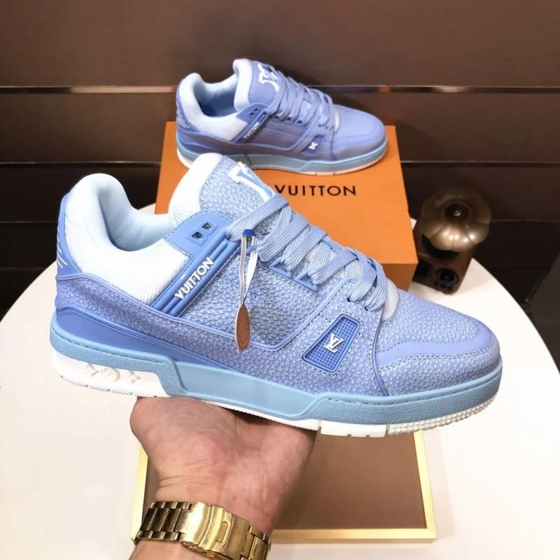 Louis Vuitton Trainer Sneaker Stretchable 32530