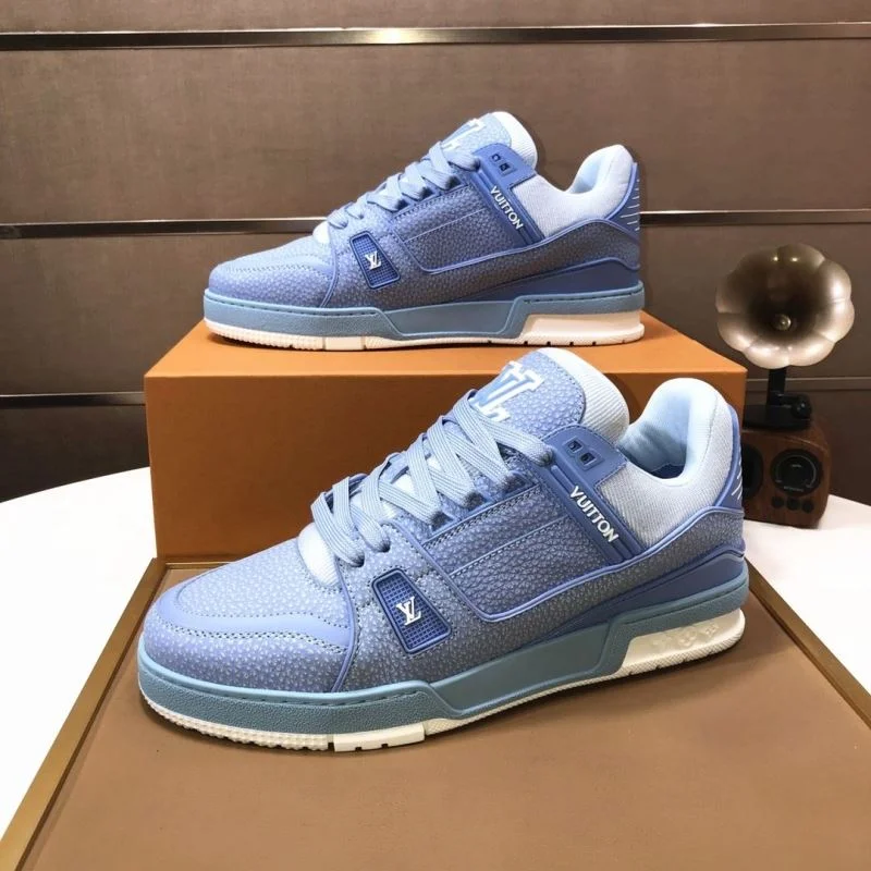 Louis Vuitton Trainer Sneaker Stretchable 32530