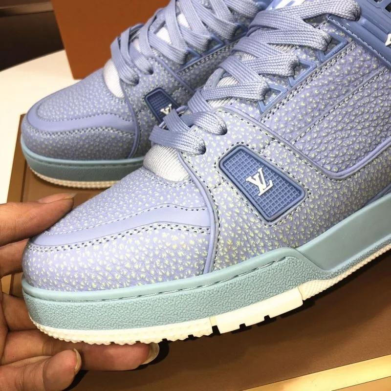 Louis Vuitton Trainer Sneaker Stretchable 32530