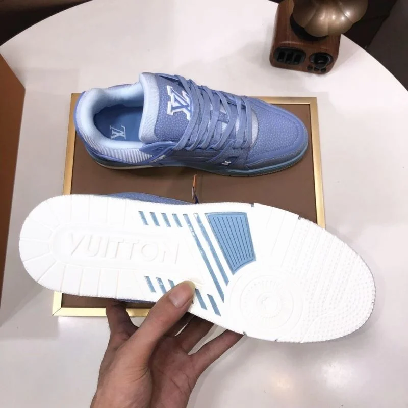 Louis Vuitton Trainer Sneaker Stretchable 32530