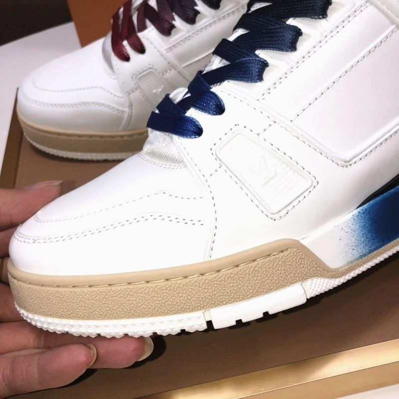 Sophisticated Louis Vuitton Trainer Sneaker 32527