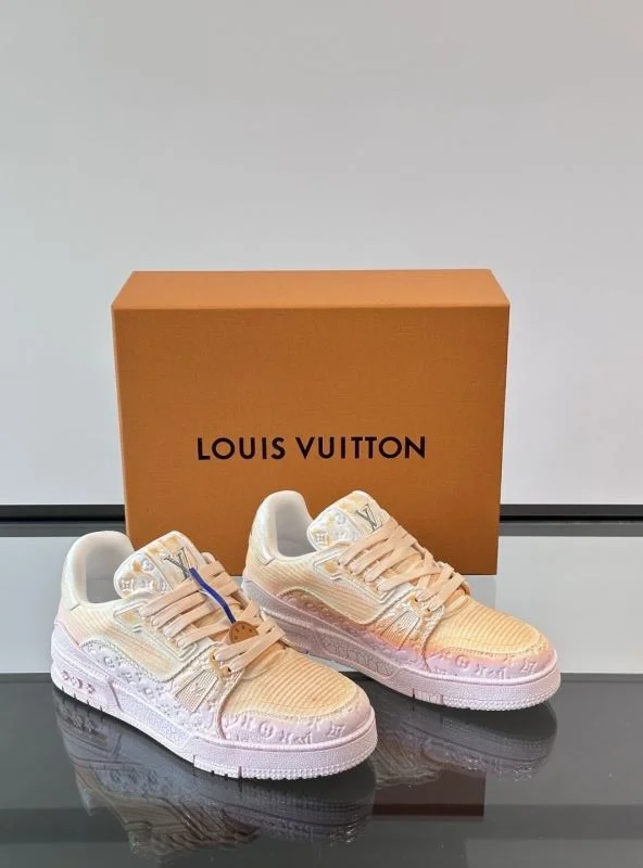 StreetReady Louis Vuitton Trainer Sneaker 32518