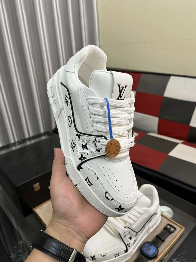 SoftTouch Louis Vuitton Trainer Sneaker 32499