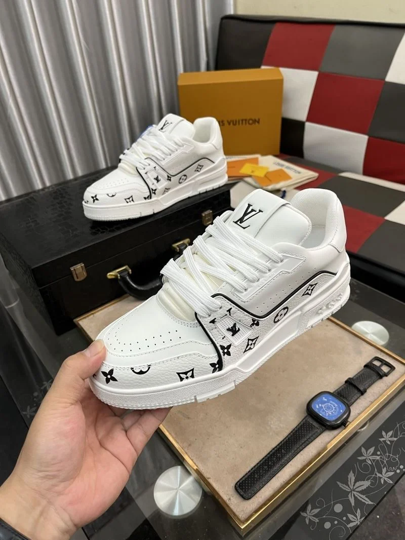 SoftTouch Louis Vuitton Trainer Sneaker 32499