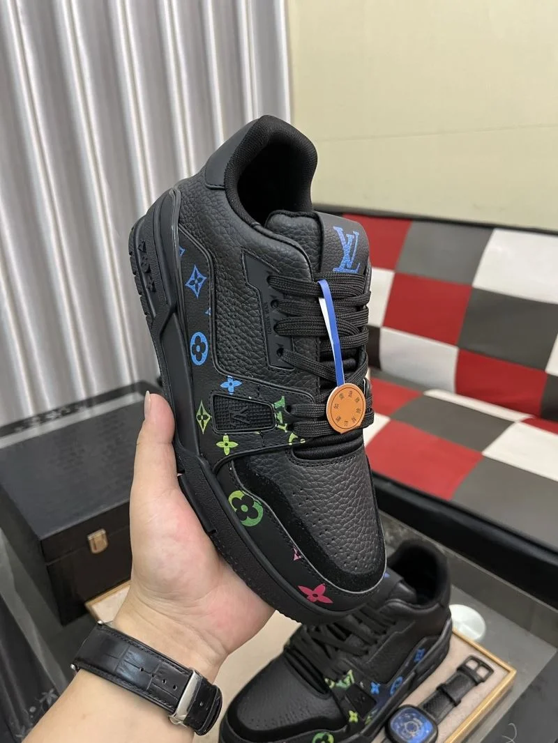 Louis Vuitton Trainer Sneaker Sporty 32506