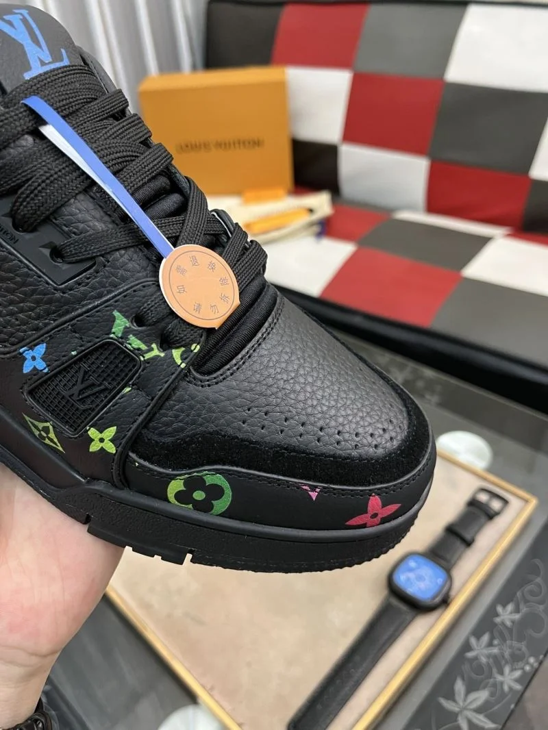 Louis Vuitton Trainer Sneaker Sporty 32506