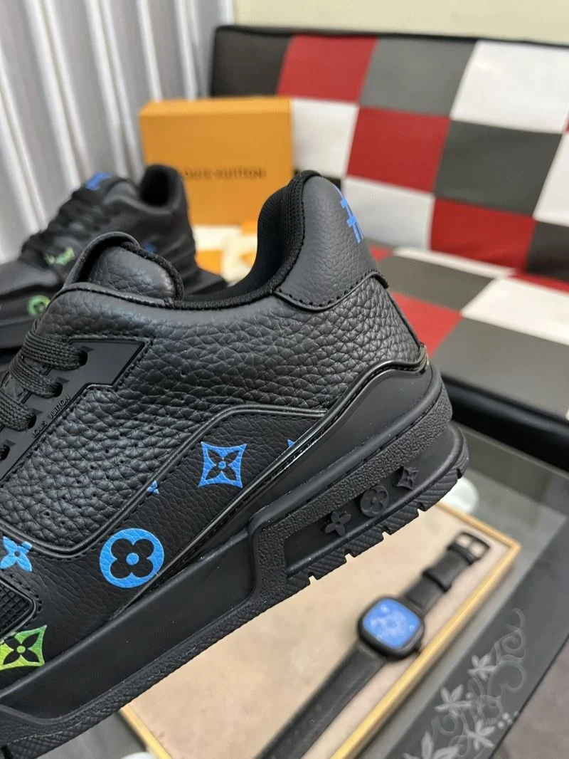Louis Vuitton Trainer Sneaker Sporty 32506
