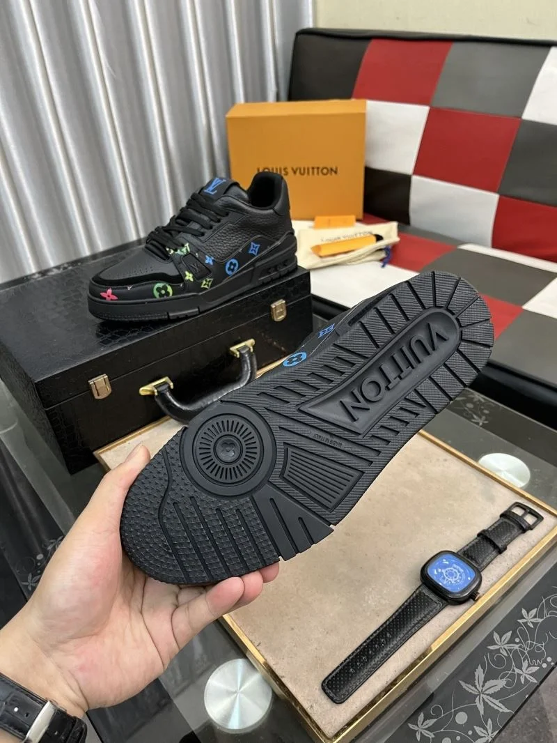Louis Vuitton Trainer Sneaker Sporty 32506