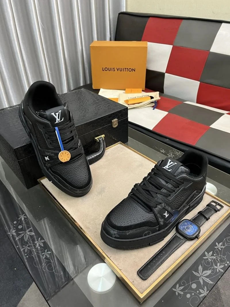 Louis Vuitton Trainer Sneaker Comfortable 32503