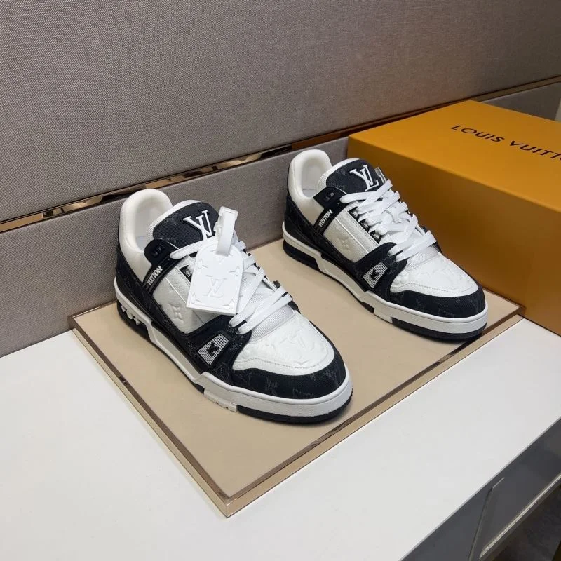 Louis Vuitton Trainer Sneaker WeatherProof 32496