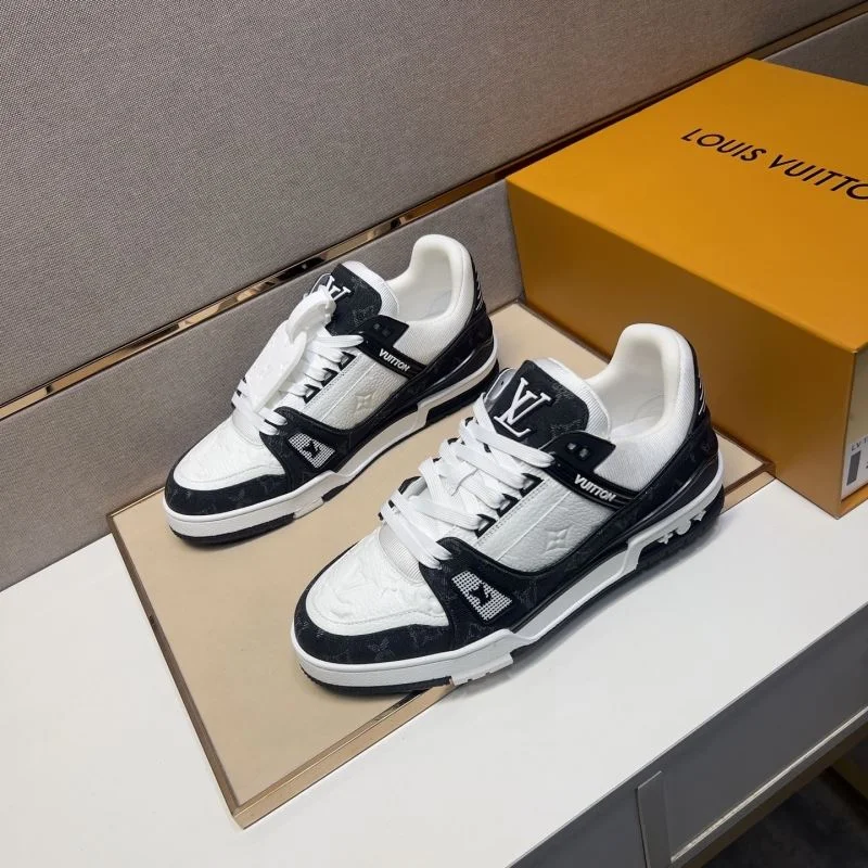 Louis Vuitton Trainer Sneaker WeatherProof 32496