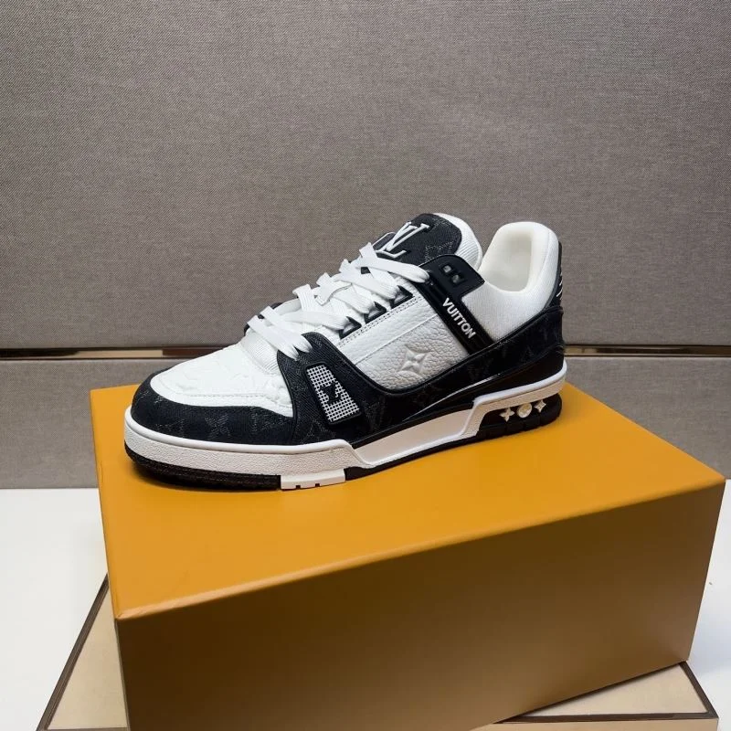 Louis Vuitton Trainer Sneaker WeatherProof 32496