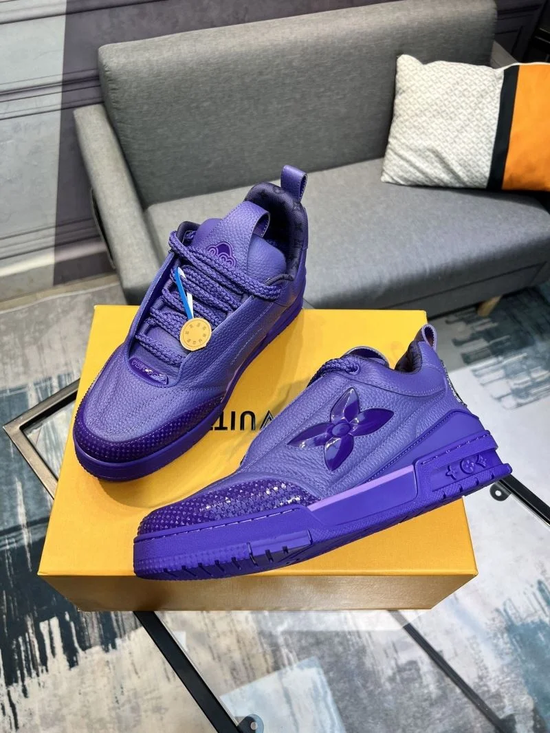 Fashionable Louis Vuitton Trainer Sneaker 32487