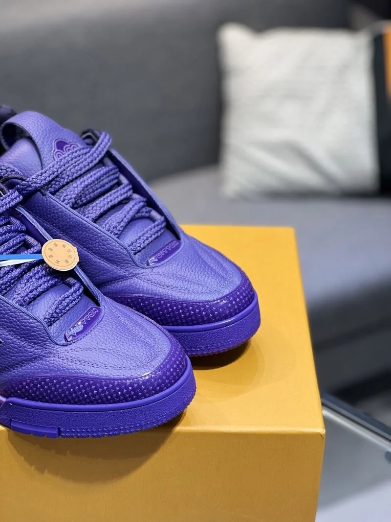 Fashionable Louis Vuitton Trainer Sneaker 32487