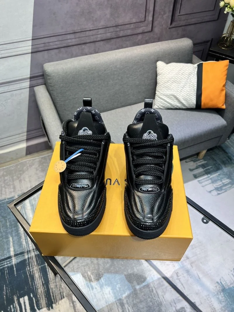 Resilient Louis Vuitton Trainer Sneaker 32486