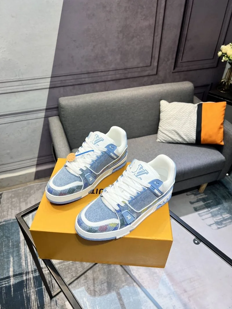 Louis Vuitton Trainer Sneaker Durable 32488
