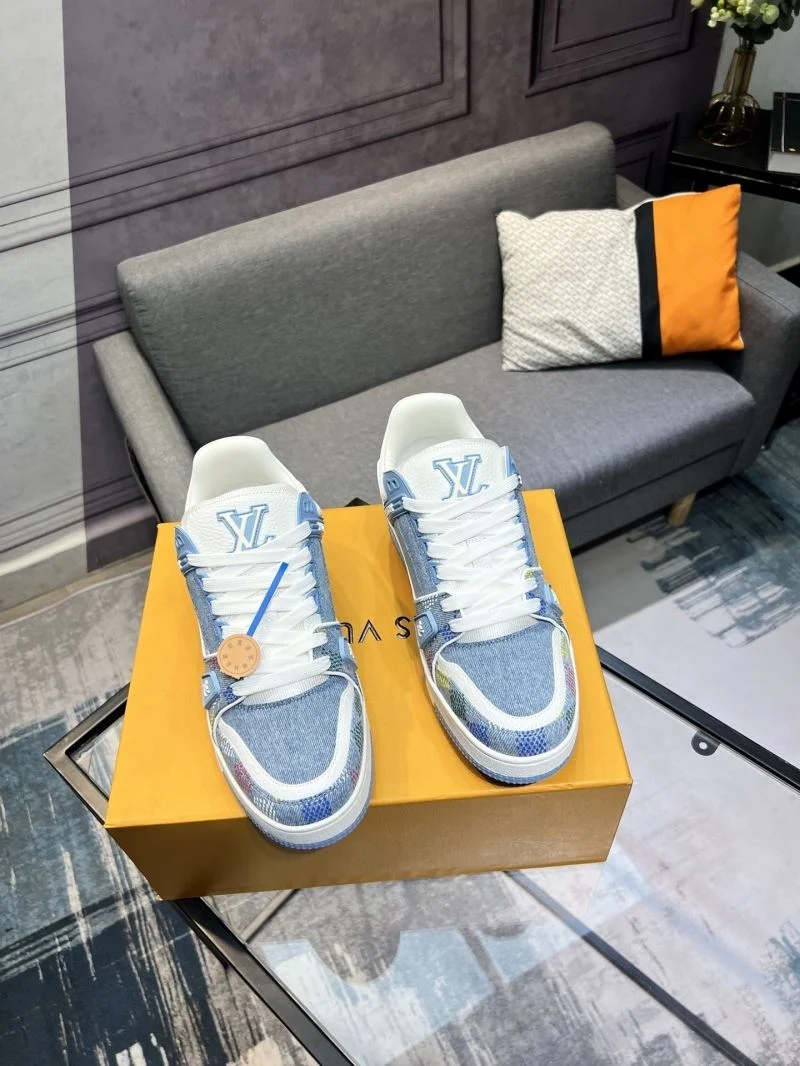 Louis Vuitton Trainer Sneaker Durable 32488