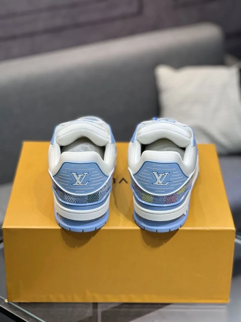 Louis Vuitton Trainer Sneaker Durable 32488
