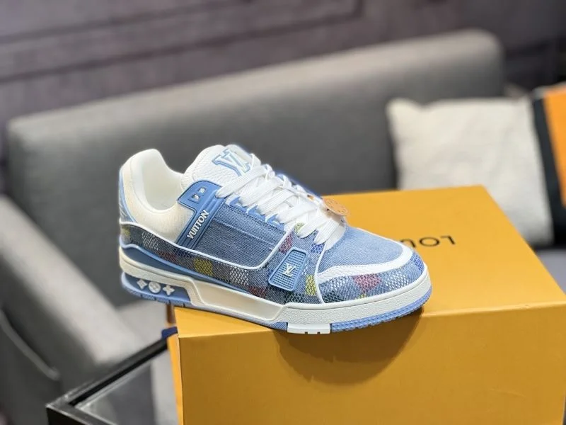 Louis Vuitton Trainer Sneaker Durable 32488