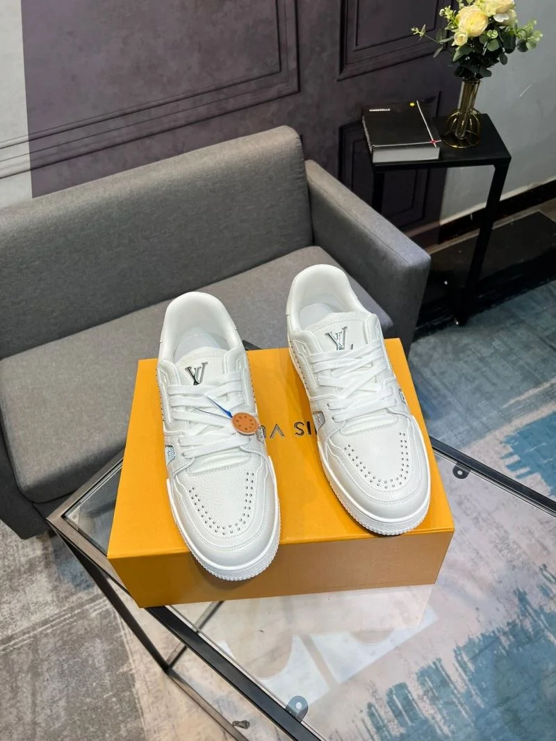 TopPick Louis Vuitton Trainer Sneaker 32470