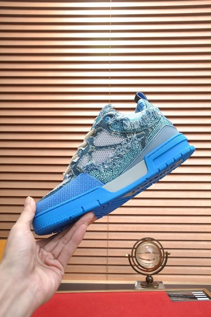 NewStyle Louis Vuitton Trainer Sneaker 32482
