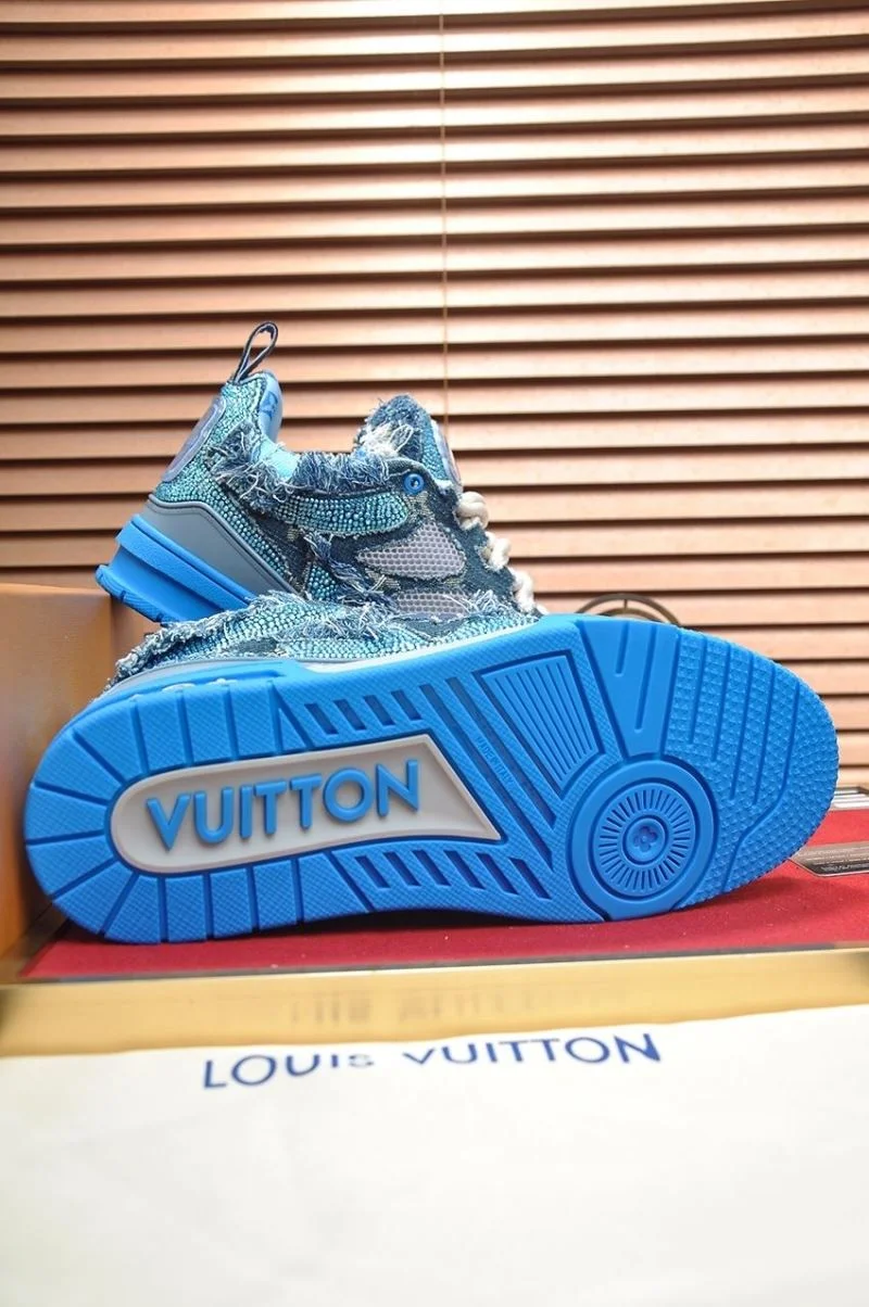 NewStyle Louis Vuitton Trainer Sneaker 32482
