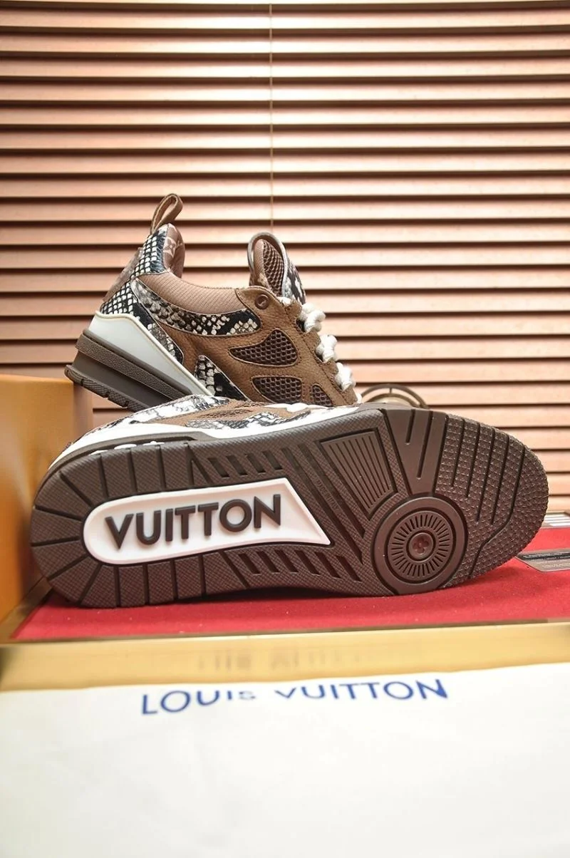 Louis Vuitton Trainer Sneaker Upgraded 32490