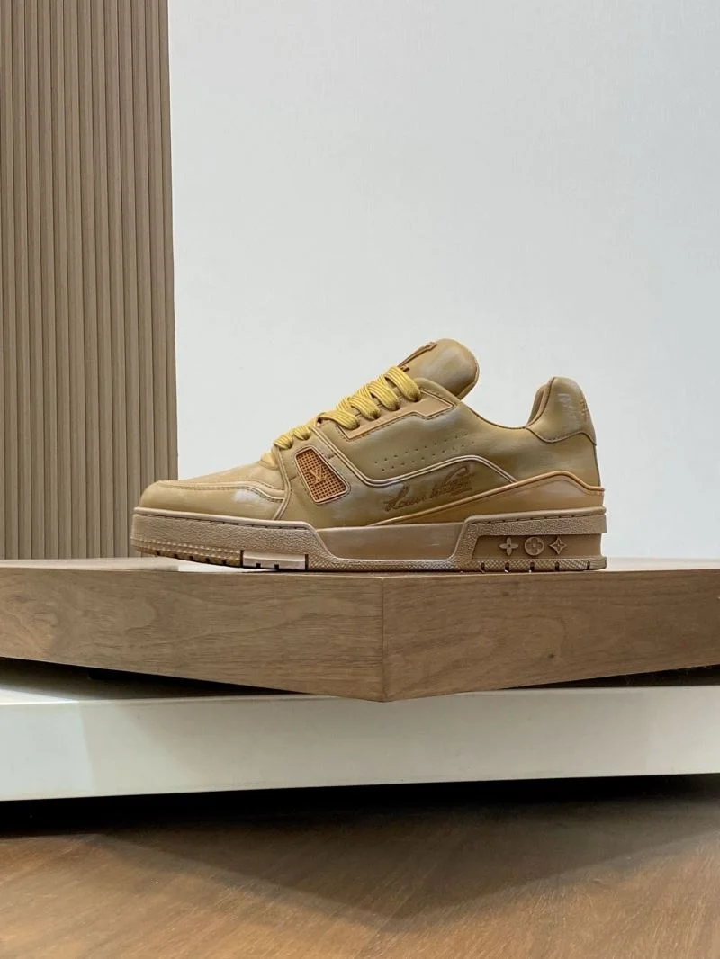 Louis Vuitton Trainer Sneaker ZipUp 32479