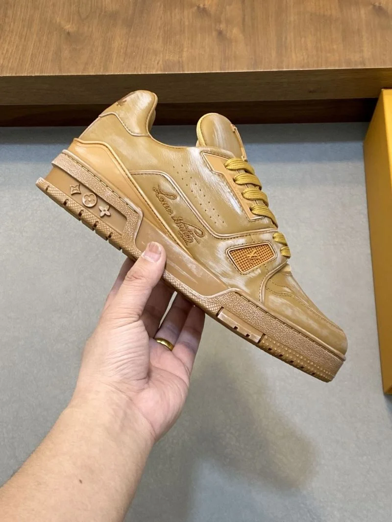 Louis Vuitton Trainer Sneaker ZipUp 32479