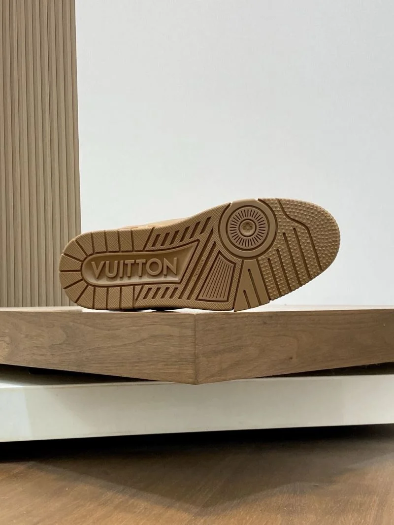 Louis Vuitton Trainer Sneaker ZipUp 32479