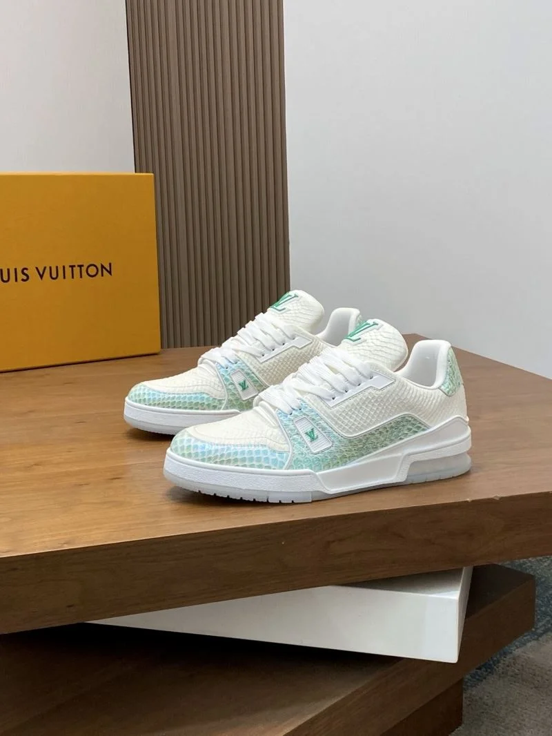 Louis Vuitton Trainer Sneaker QuickDry 32481
