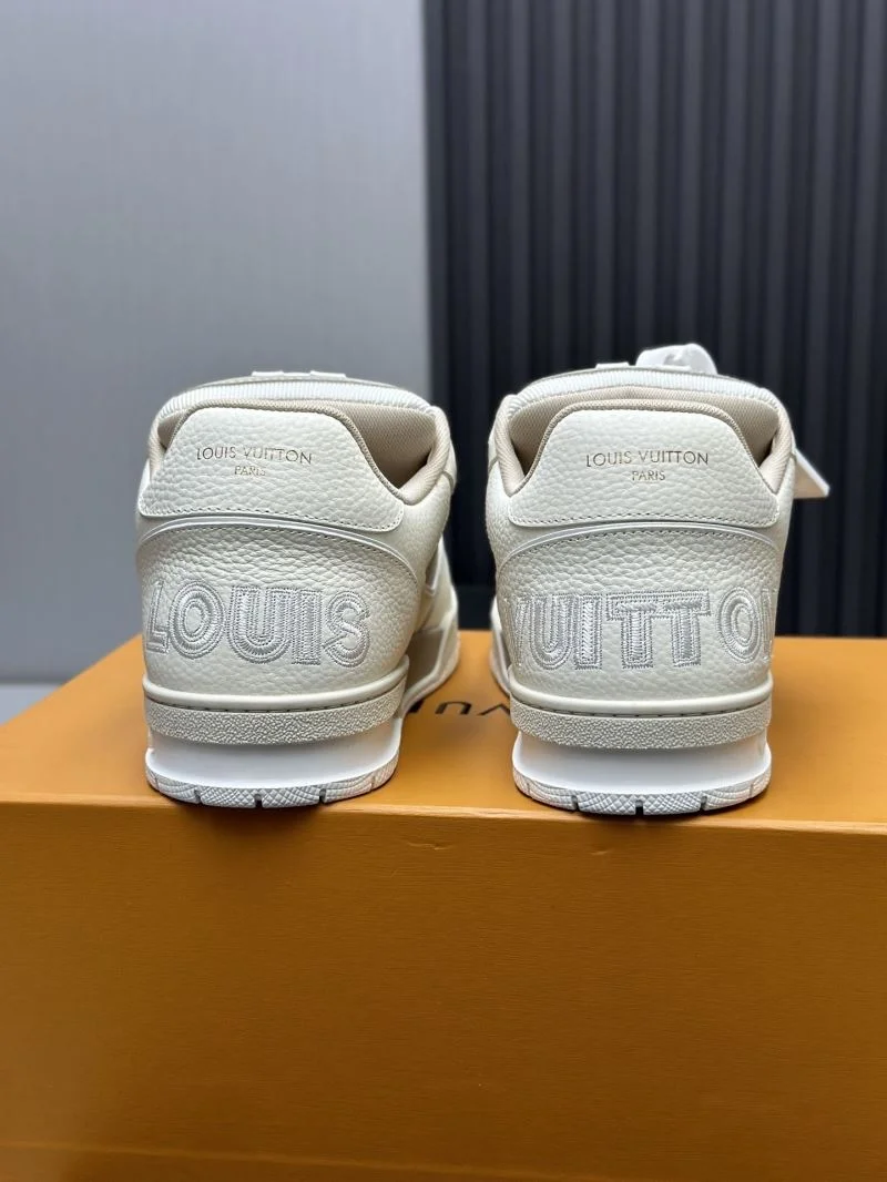 Louis Vuitton Trainer Sneaker Modern 33237
